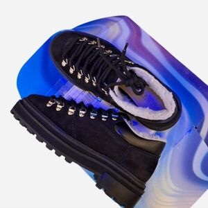 SCHUTZ Black Boots with White Shearling